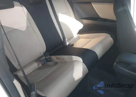 2018 Honda Civic Lx z USA, uszkodzony, nr VIN 2HGFC4B52JH305905